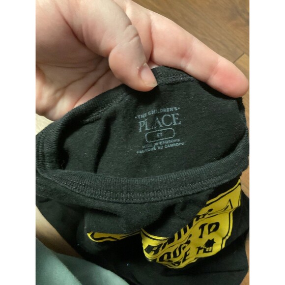 Childrens place 5 t shirt funny hazard to house shirt toddler - Picture 3 of 3